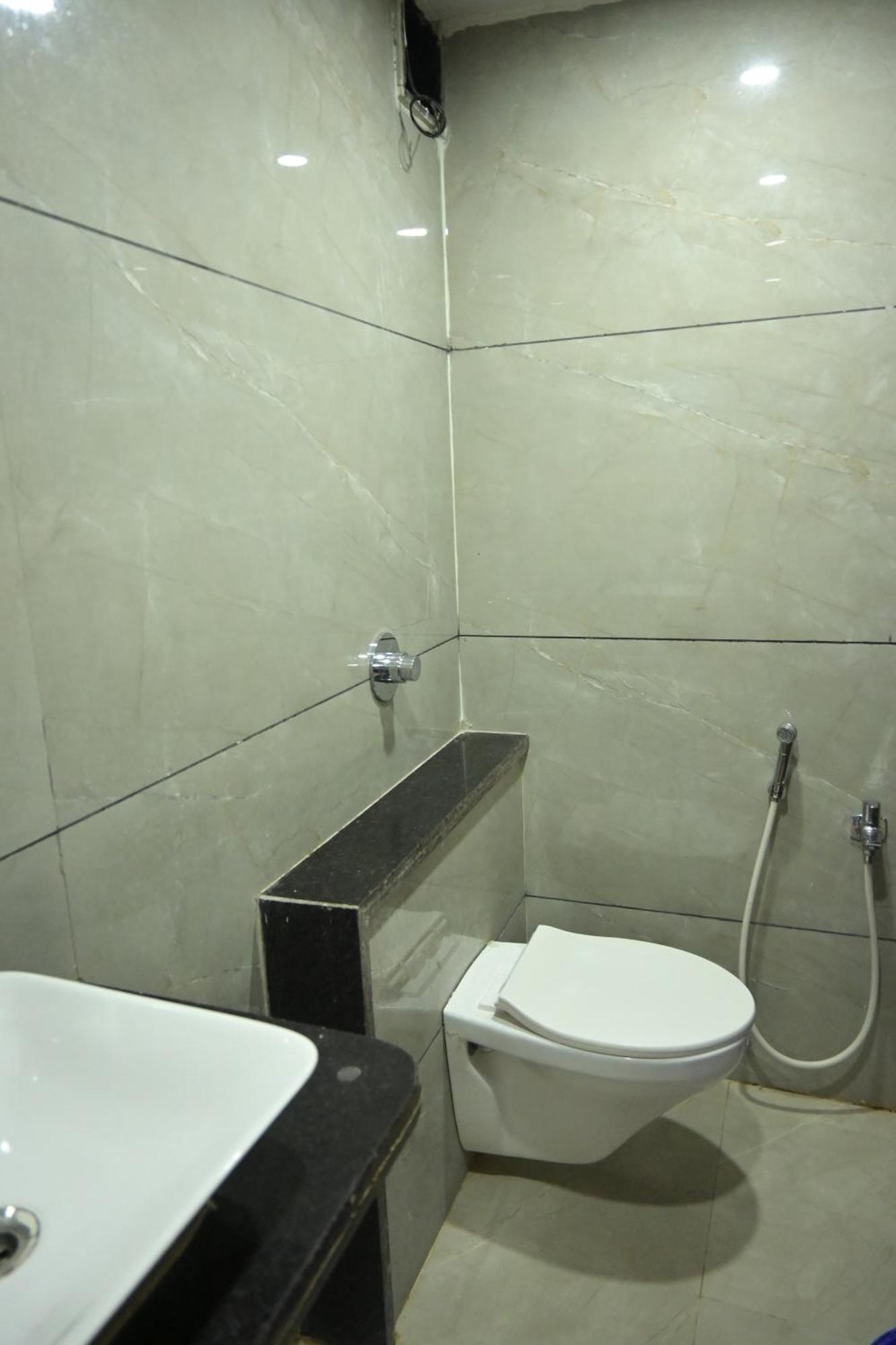 Hotel Roshan Palace Ambaji Екстер'єр фото